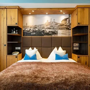 4* Hotel Residenz